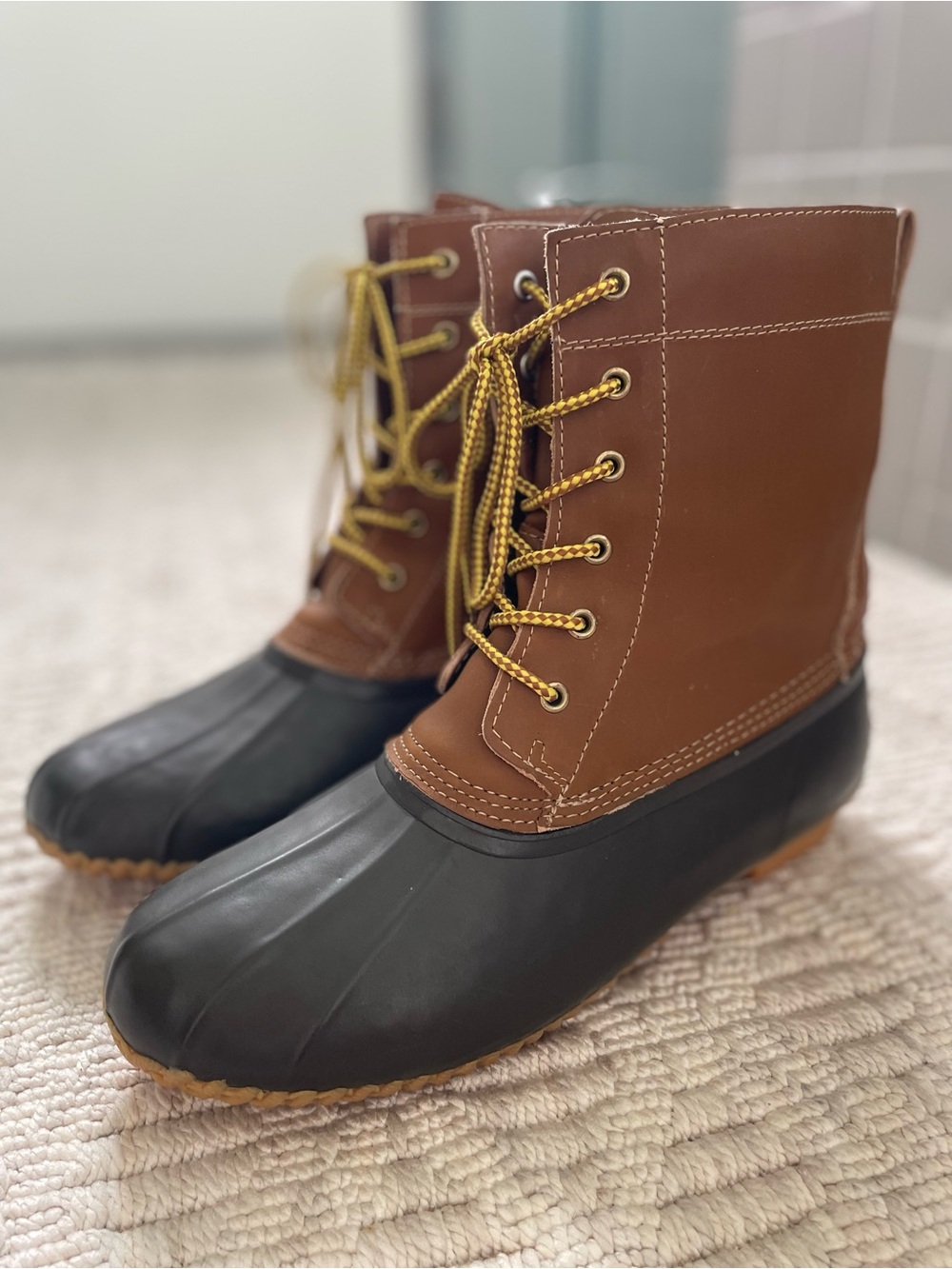 Women’s Lands End Classic Waterproof Duck Boots, New, 8 1/2